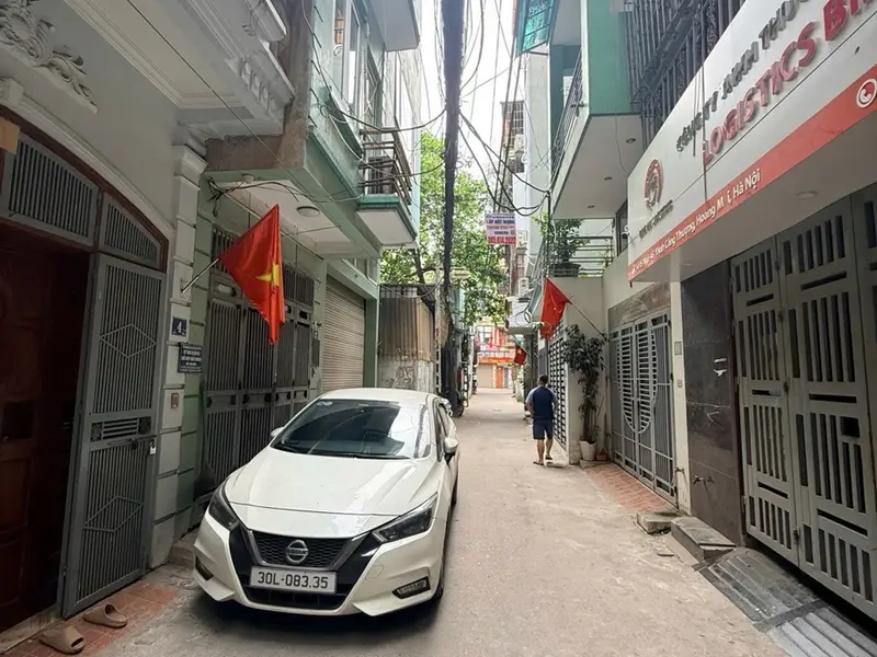Bán nhà riêng 5 tầng tại quận Hoàng Mai, diện tích 43.2m2, vị trí gần Ngã Tư Sở... Bán nhà riêng tại Định Công, Hà Nội 01