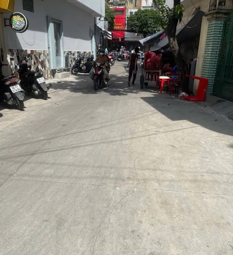 Bán nhà 4 tầng, 3PN, hẻm rộng gần trung tâm Quận 10... Bán owner_side tại Hòa Hưng, Hồ Chí Minh 01