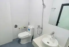 8.9 TỶ CÓ NHÀ DÒNG TIỀN NGAY PHỐ TÔN THẤT TÙNG-7 PHÒNG CHO THUÊ-5 TẦNG-LÔ GÓC... Bán nhà riêng tại Kim Liên, Hà Nội 04
