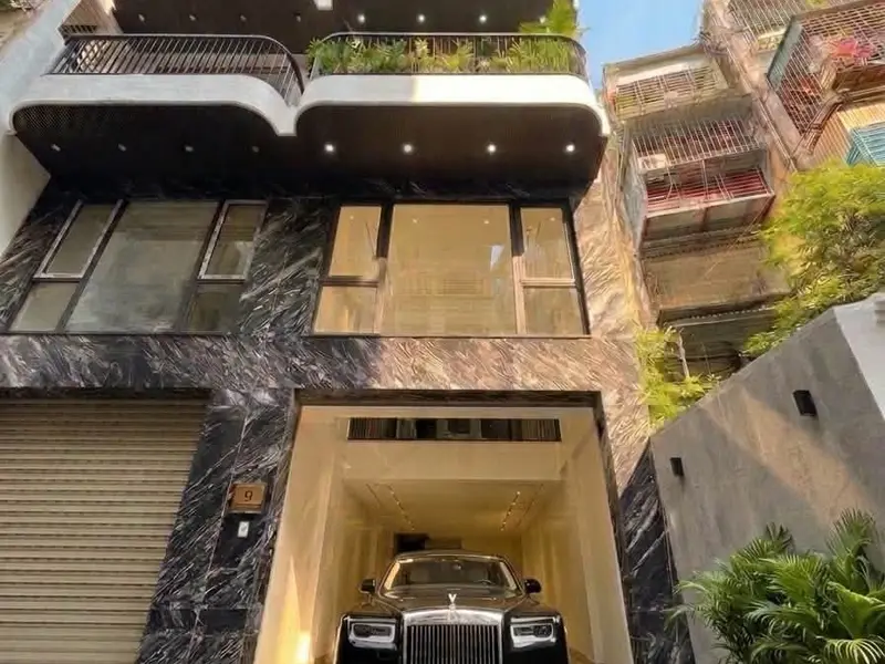 CC BÁN NHÀ PHÂN LÔ HÀNG KHÔNG NGUYỄN VĂN CỪ DUPLEX 90m2 - 8 TẦNG THANG MÁY - GARA 2 ÔTÔ HƠN 20 TỶ... Bán nhà riêng tại Bồ Đề, Hà Nội 01