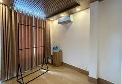 HẺM XE TẢI TRƯỚC SAU - NỘI THẤT GỖ CAO CẤP NHẬP TỪ NGA - THANG MÁY - 6 TẦNG... Bán nhà riêng tại Gia Định, Hồ Chí Minh 08