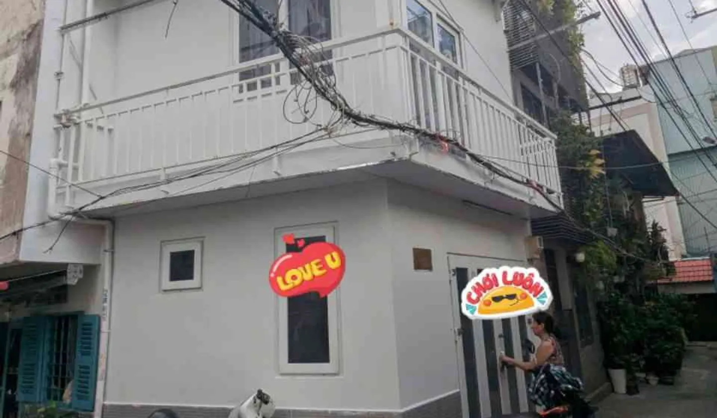Nhà lô góc trung tâm, giá cực hấp dẫn chỉ hơn 2 tỷ... Bán nhà riêng tại Phú Nhuận, Hồ Chí Minh 01