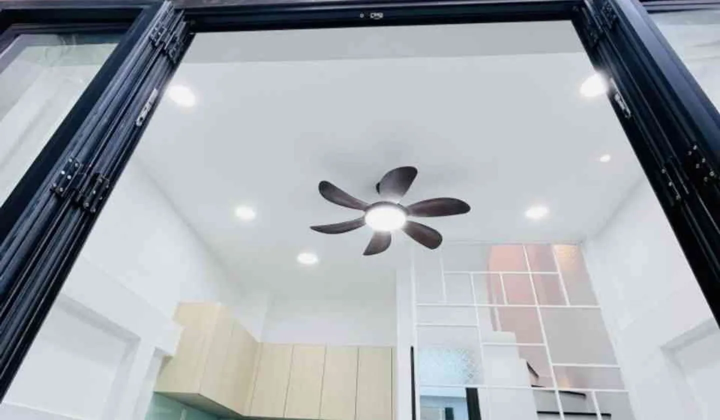 Nhà 3 tầng xinh xắn ngay chợ Bùi Minh Trực, giảm sốc 260 triệu... Bán nhà riêng tại Bình Đông, Hồ Chí Minh 01