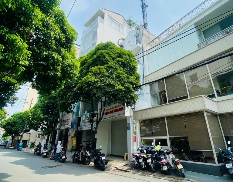 Bán nhà mặt tiền 3 tầng(4.1mx12m), gần sân bay, phường Tân Sơn Nhất, Tân Bình... Bán nhà mặt phố tại Tân Sơn Nhất, Hồ Chí Minh 01