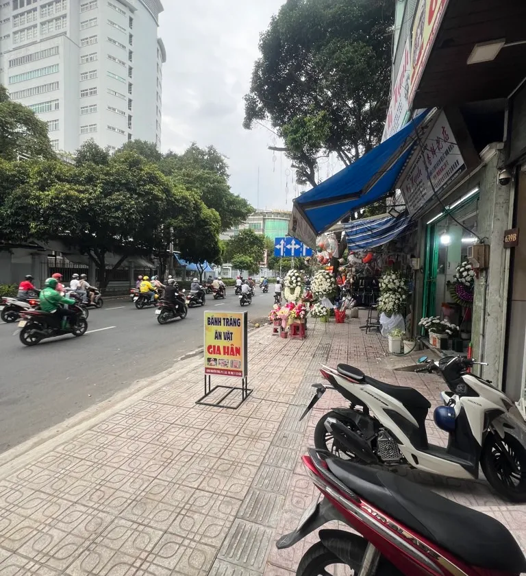 Căn hộ trung tâm Quận 5, giá siêu hấp dẫn giảm sâu... Bán căn hộ chung cư tại Chợ Lớn, Hồ Chí Minh 01