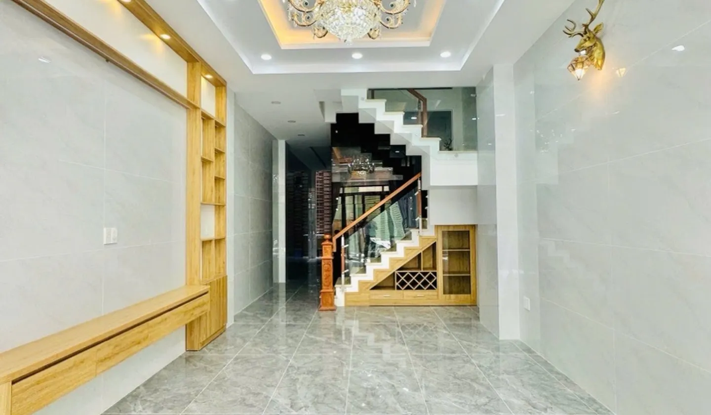 Bán nhà mới 5 tầng tại Tây Thạnh, thang máy, full nội thất cao cấp... Bán nhà riêng tại Tây Thạnh, Hồ Chí Minh 01