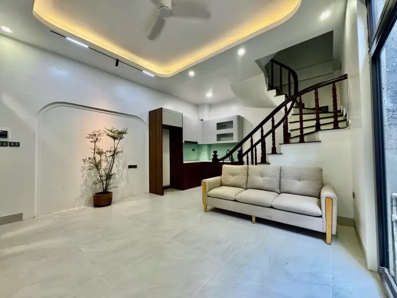 Nhà Lô Góc 5 Tầng Gần Phố Hoàng Mai - Ô Tô Đỗ Cửa, Đáng Sở Hữu Ngay... Bán nhà riêng tại Hoàng Mai, Hà Nội 01
