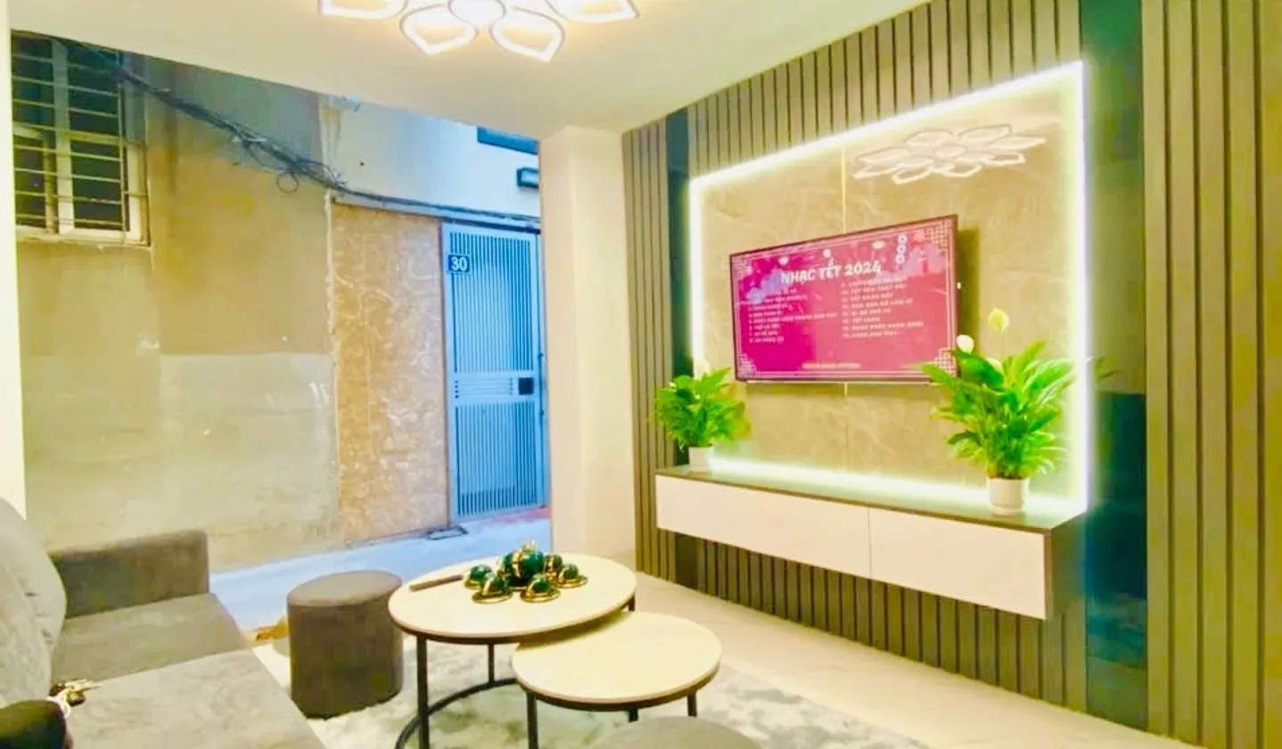 Bán nhà riêng 5 tầng, 14.4m² - Trung Phụng, Đống Đa - Giá 5.6 tỷ, Sổ đỏ riêng... Bán nhà riêng tại Văn Miếu - Quốc Tử Giám, Hà Nội 01