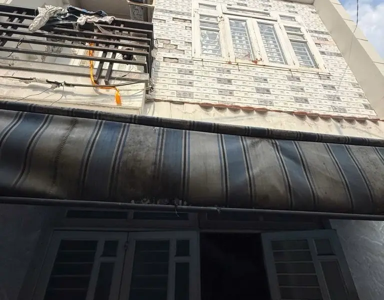 Nhà cấp 4 - Tân Thuận Quận 7 - 40m2 - 3,8 tỷ... Bán nhà riêng tại Tân Thuận, Hồ Chí Minh 01