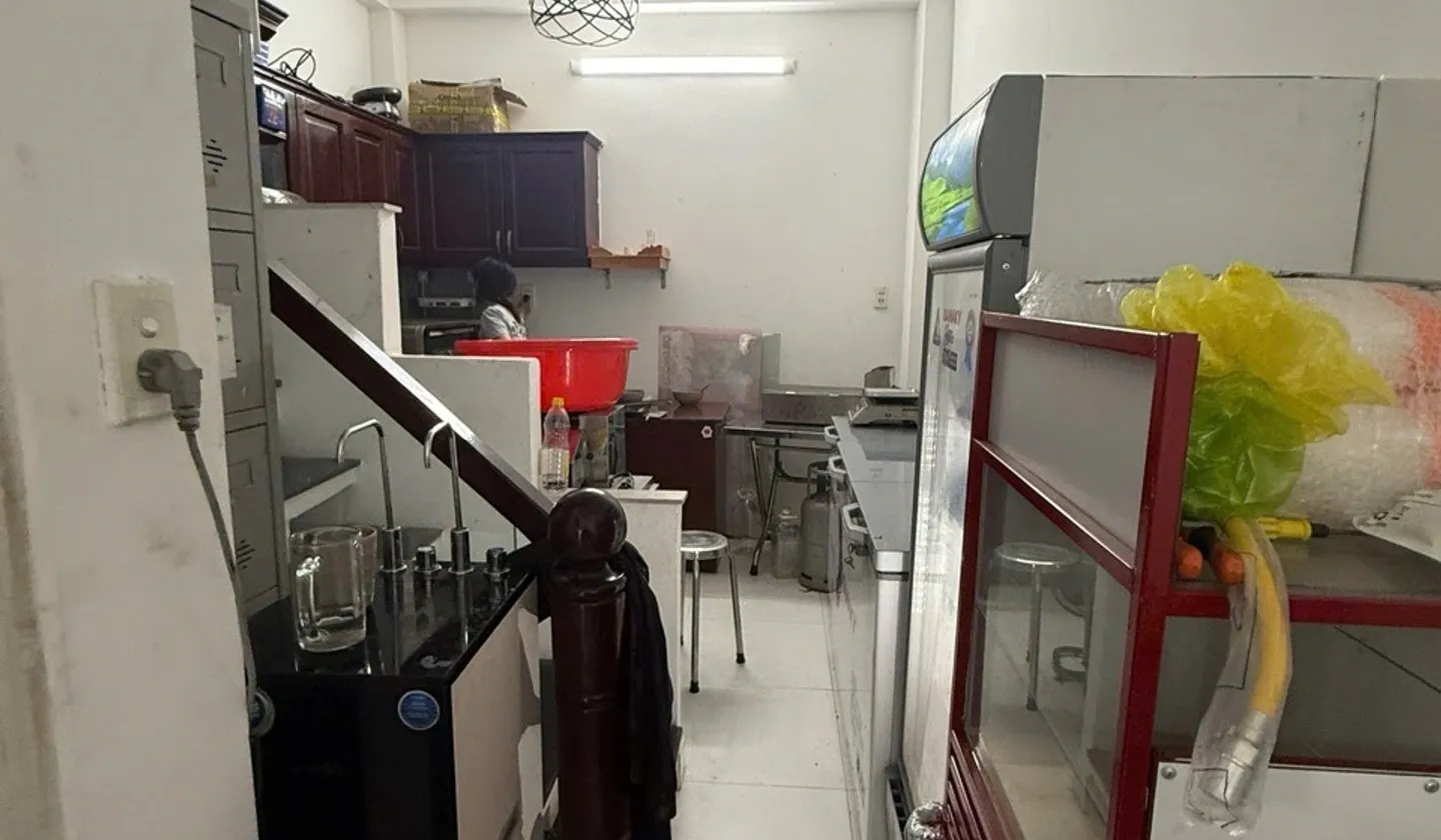 Bán nhà riêng 3 tầng 47m² tại Phường Đức Nhuận, Hồ Chí Minh với pháp lý rõ ràng... Bán nhà riêng tại Đức Nhuận, Hồ Chí Minh 01