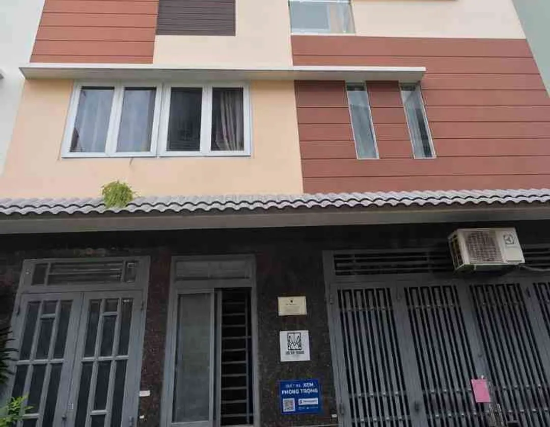 Bán nhà riêng 5 tầng mặt tiền rộng tại Phan Đăng Lưu, diện tích 44m²... Bán nhà riêng tại Đức Nhuận, Hồ Chí Minh 01