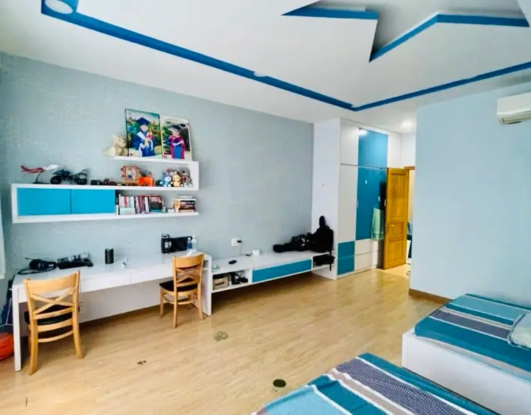 🚀 SIÊU PHẨM BIỆT THỰ NHỎ – Ô TÔ NGỦ TRONG NHÀ – 166M² – CHỈ HƠN 9 TỶ - 5M × 33M | 3 TẦNG BTCT.... Bán nhà mặt phố tại Bà Điểm, Hồ Chí Minh 01