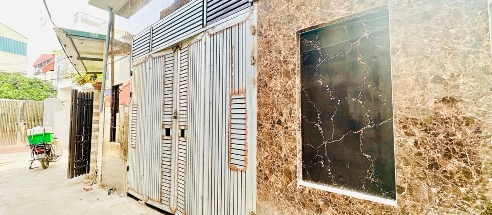 Nhà 3 tầng hứa hẹn phát triển tương lai sáng ở quận trung tâm... Bán nhà riêng tại Ngọc Hồi, Hà Nội 01