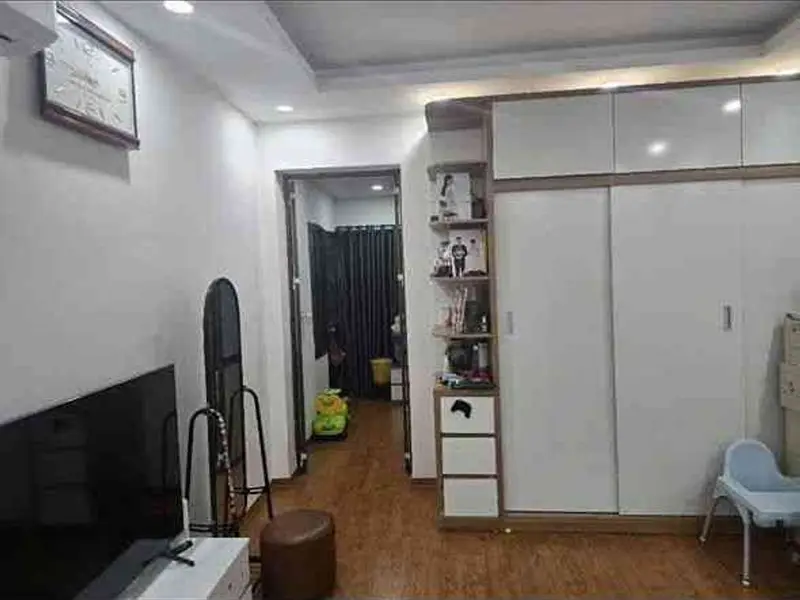 Bán gấp căn hộ Tập thể tại Cát Linh - sổ 52.7m2, 2 phòng ngủ - Gần ga Cát Linh, tiện ích tuyệt vời... Bán căn hộ chung cư tại Ô Chợ Dừa, Hà Nội 01