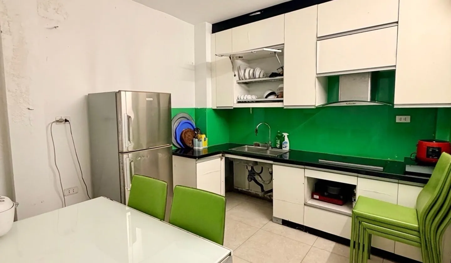 Bán nhà 4 tầng tại phường Đống Đa, Hà Nội, phù hợp kinh doanh nhỏ, oto tránh... Bán nhà riêng tại Đống Đa, Hà Nội 01