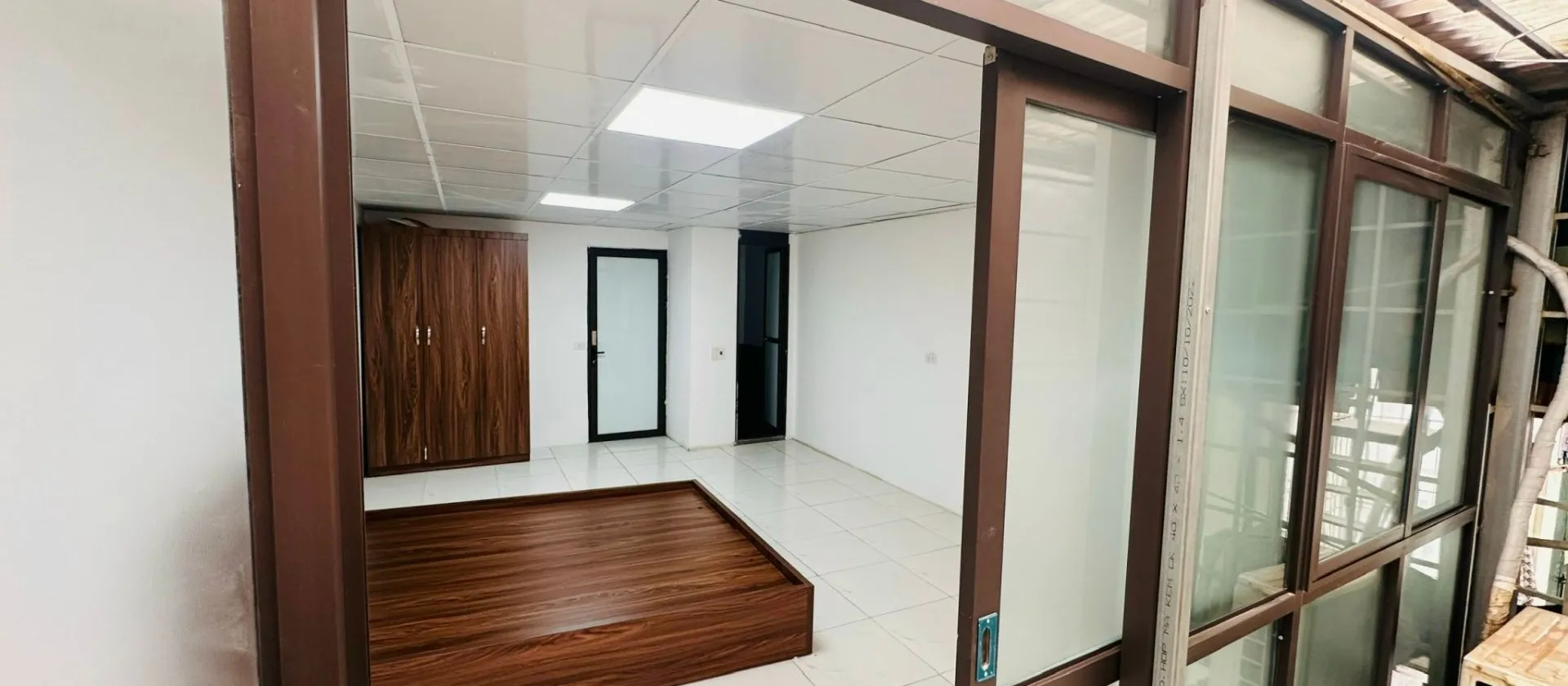 Bán nhà riêng tại Thái Hà, diện tích 34m2, 3 tầng, mặt tiền 4.2m, giá 2.9 tỷ... Bán nhà riêng tại Ô Chợ Dừa, Hà Nội 01