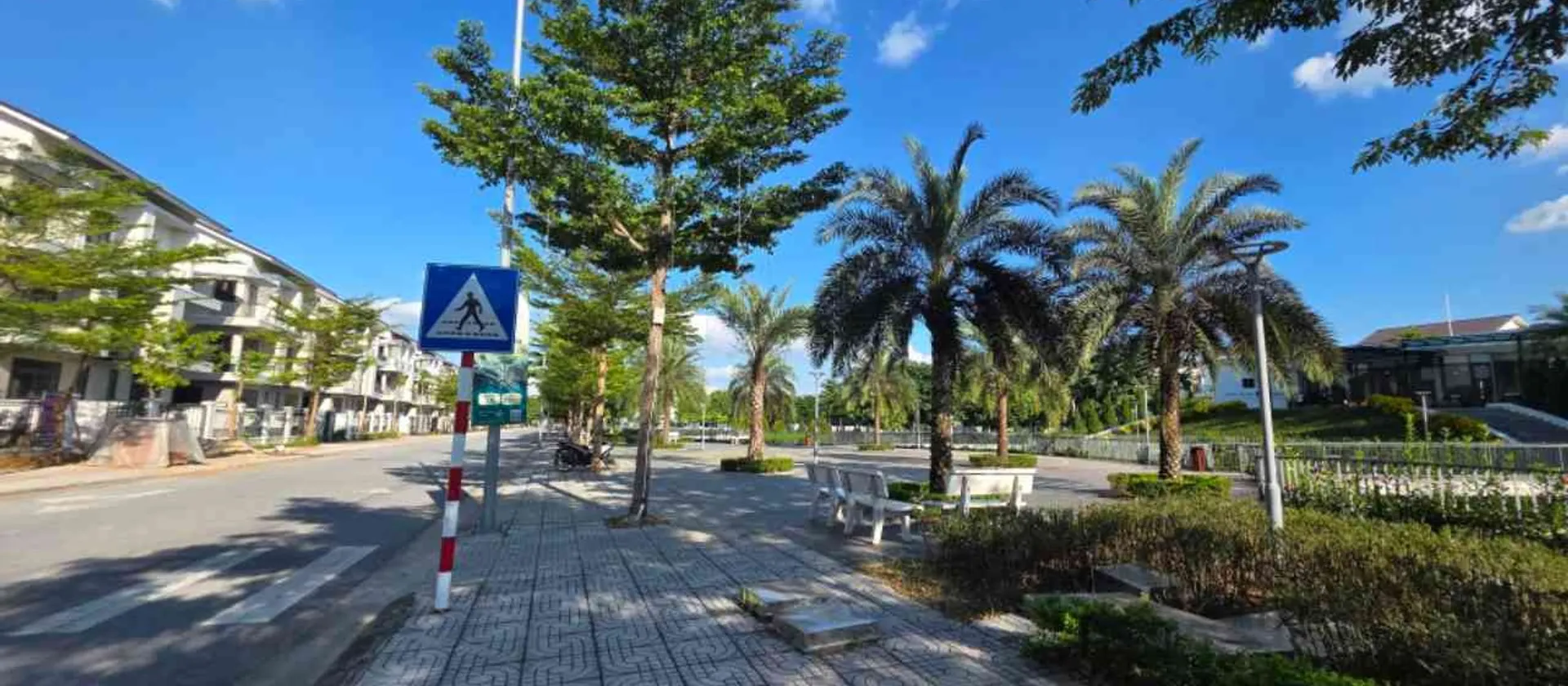 Bán biệt thự liền kề 4 tầng diện tích 100m2 tại Từ Sơn Bắc Ninh... Bán biệt thự, liền kề tại Từ Sơn, Bắc Ninh 01