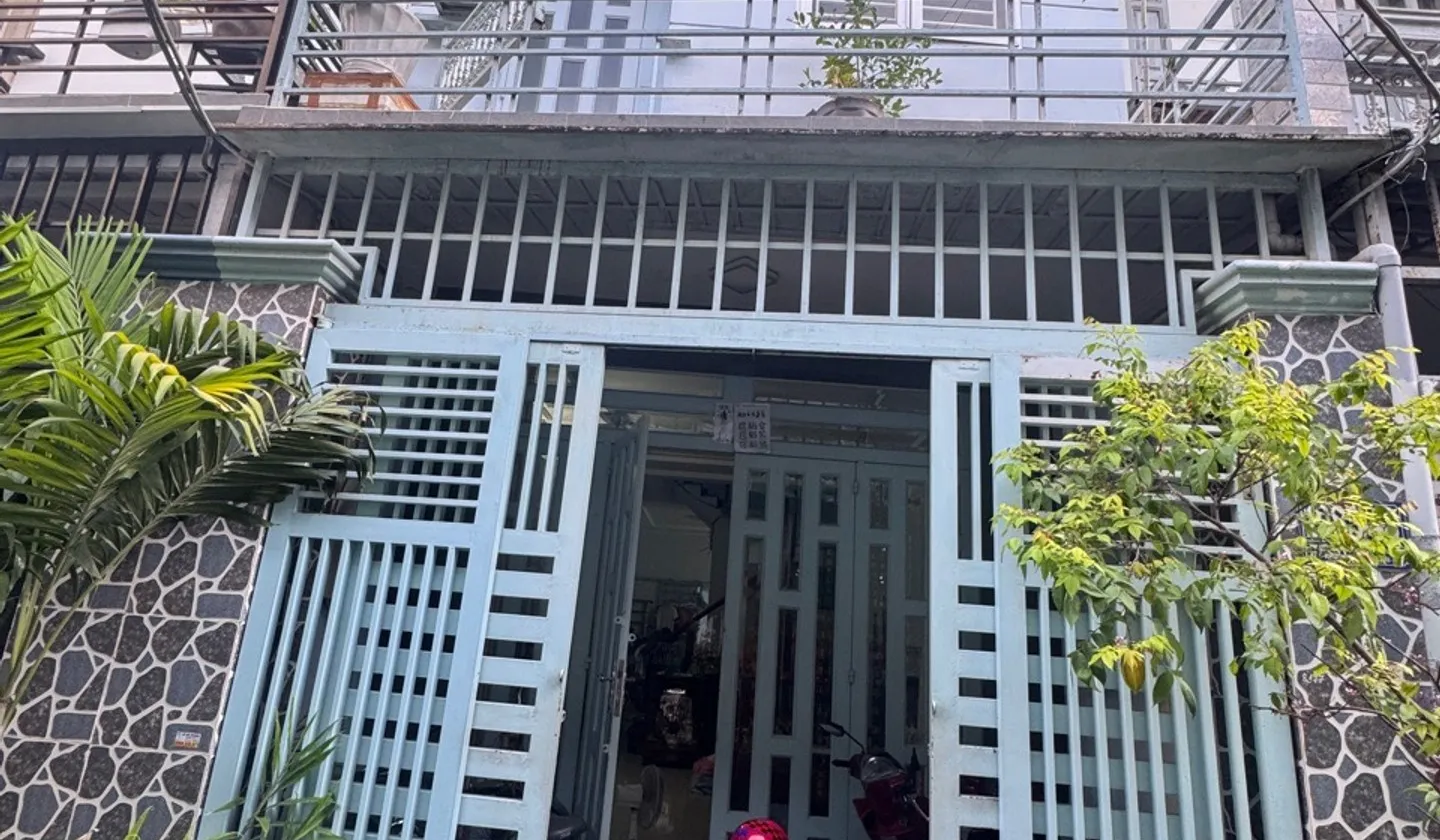 Nhà 2 tầng 3PN khu Phú Thuận Quận 7 giá 6,1 tỷ... Bán nhà riêng tại Tân Thuận, Hồ Chí Minh 01