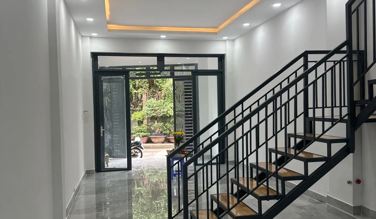 BÁN GẤP NHÀ 2 TẦNG KẾ VINHOMES – 67,4M² – ĐƯỜNG Ô TÔ 6M – NHÀ MỚI Ở NGAY – GIÁ 5,8 TỶ... Bán nhà riêng tại Long Bình, Hồ Chí Minh 01