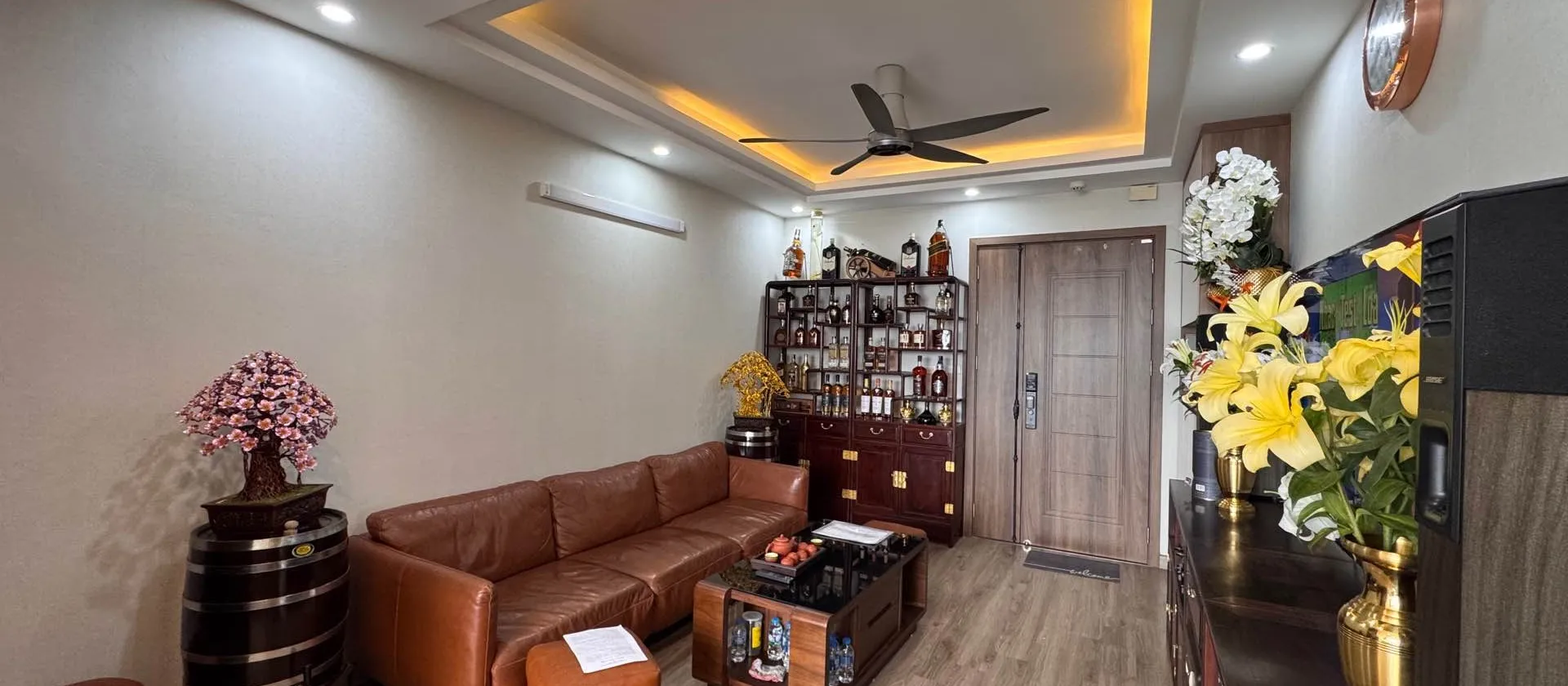 Chính chủ cần tiền bán căn chung cư 15B Đông Quan, siêu đẹp 3PN, 2VS... Bán căn hộ chung cư tại Nghĩa Đô, Hà Nội 01