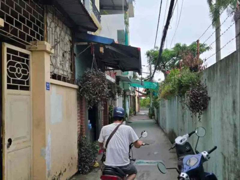 Nhà hai tầng ngõ ô tô đỗ cửa tại khu vực trung tâm thuận lợi... Bán nhà riêng tại Lê Chân, Hải Phòng 01
