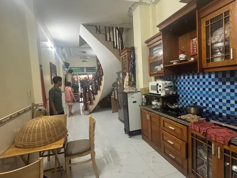 Mặt tiền kinh doanh siêu hiếm, sát Đại học Marketing, Quận 7, 3 lầu... Bán nhà mặt phố tại Tân Thuận, Hồ Chí Minh 01