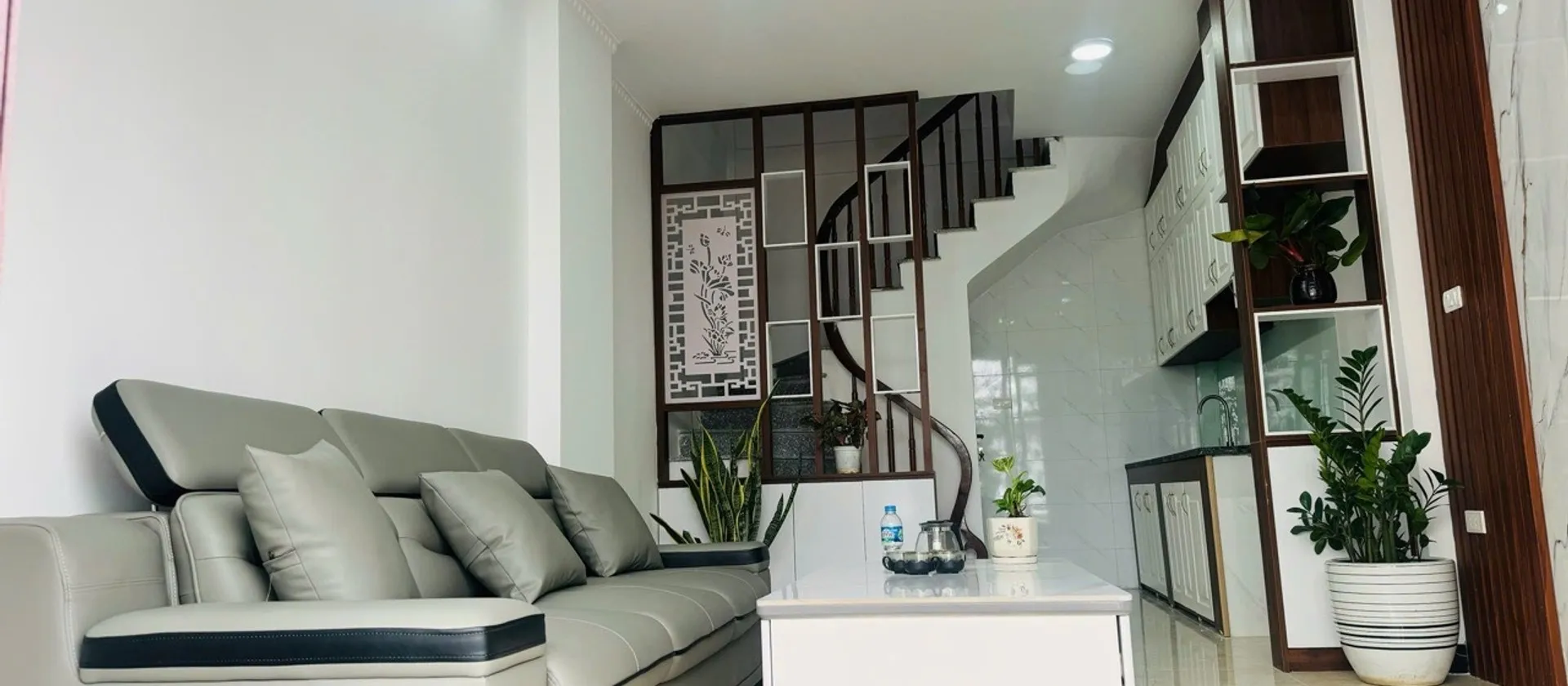 Giảm sốc 700 triệu, nhà đẹp Thạch Bàn mới kíng kong, ô tô đỗ cửa, nhỉnh 6 tỷ... Bán nhà riêng tại Long Biên, Hà Nội 01