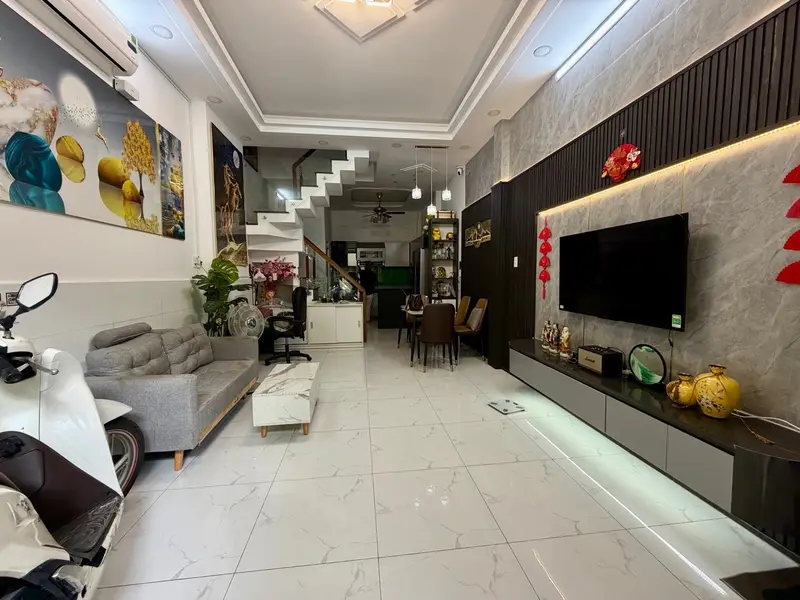 Nhà mới 3 tầng thoáng mát tại Bình Trị Đông... Bán nhà riêng tại Bình Trị Đông, Hồ Chí Minh 01