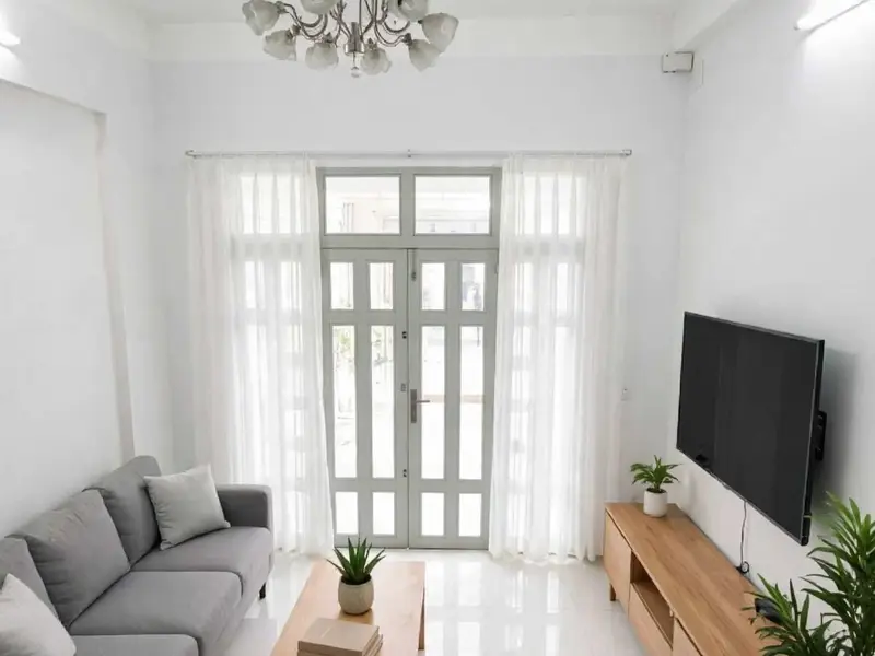 Ngay Nhà Thờ Xóm Chiếu - Hẻm xe tải - 108m2 - 10 tỷ nhỉnh - Ngang gần 5m - Sổ đẹp vuông vức... Bán nhà riêng tại Xóm Chiếu, Hồ Chí Minh 01