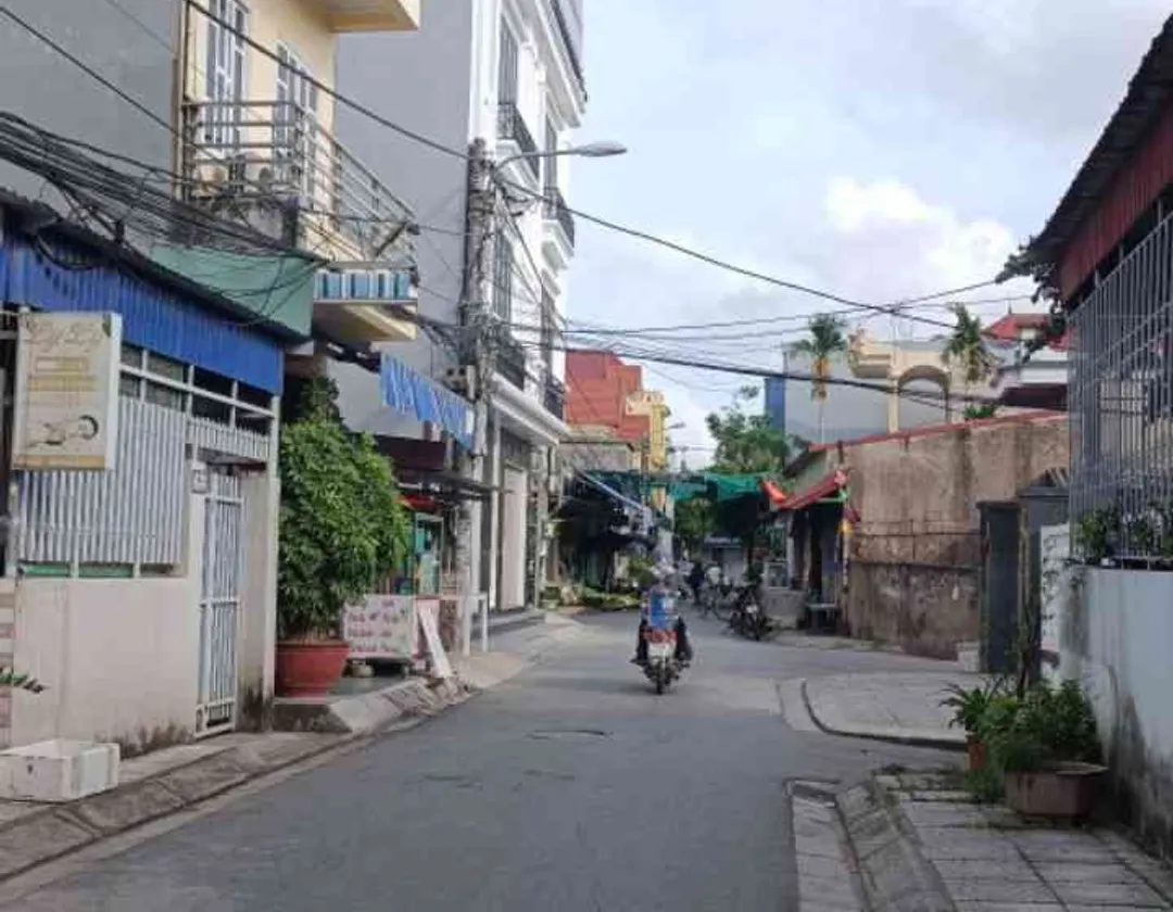 Nhà riêng lô góc hai mặt thoáng sáng tại khu vực trung tâm... Bán nhà riêng tại Đông Hải, Hải Phòng 01