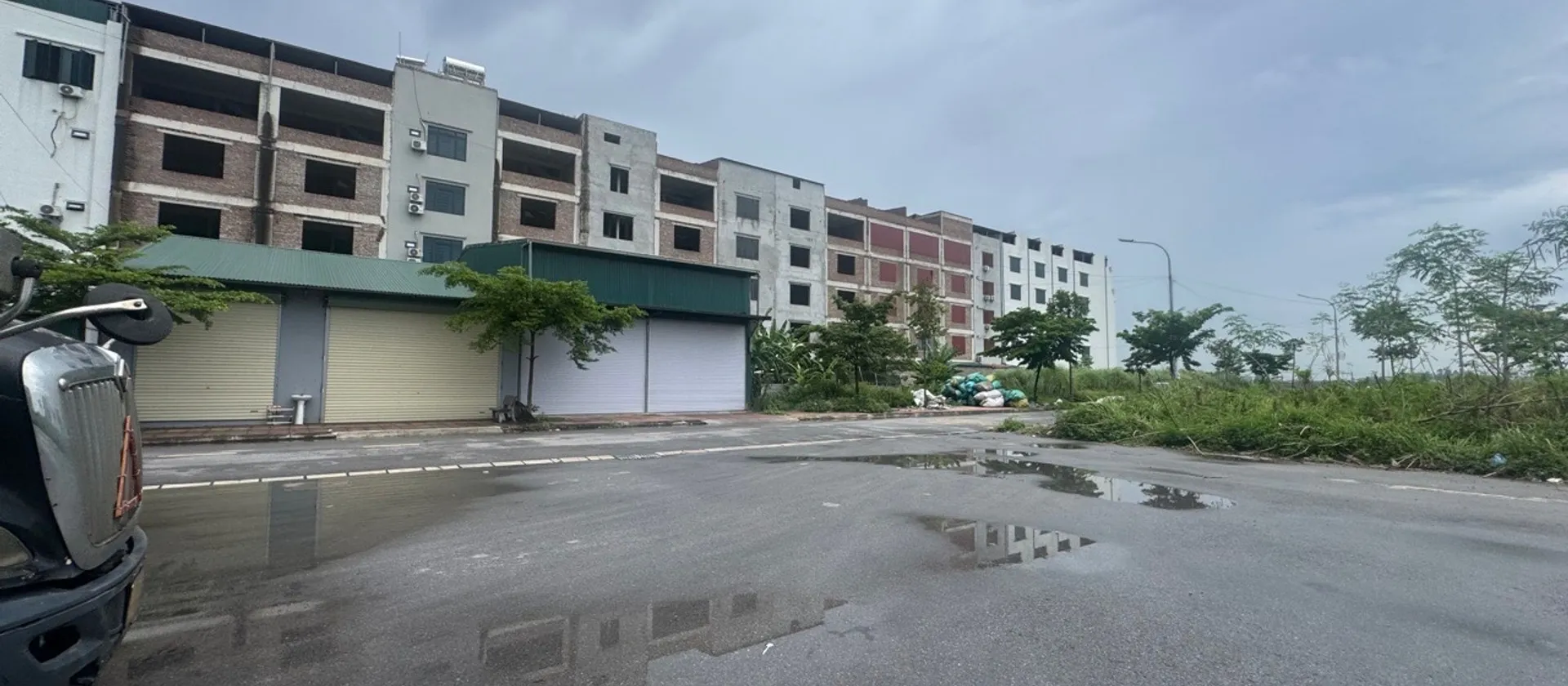 🔥BÁN LÔ HOA HẬU. 3 mặt tiền DT 100m2
Mặt tiền 5m
🌺DỰ ÁN. VIỆT ĐOÀN TIÊN DU. Lô góc góc.... Bán đất tại Liên Bão, Bắc Ninh 01