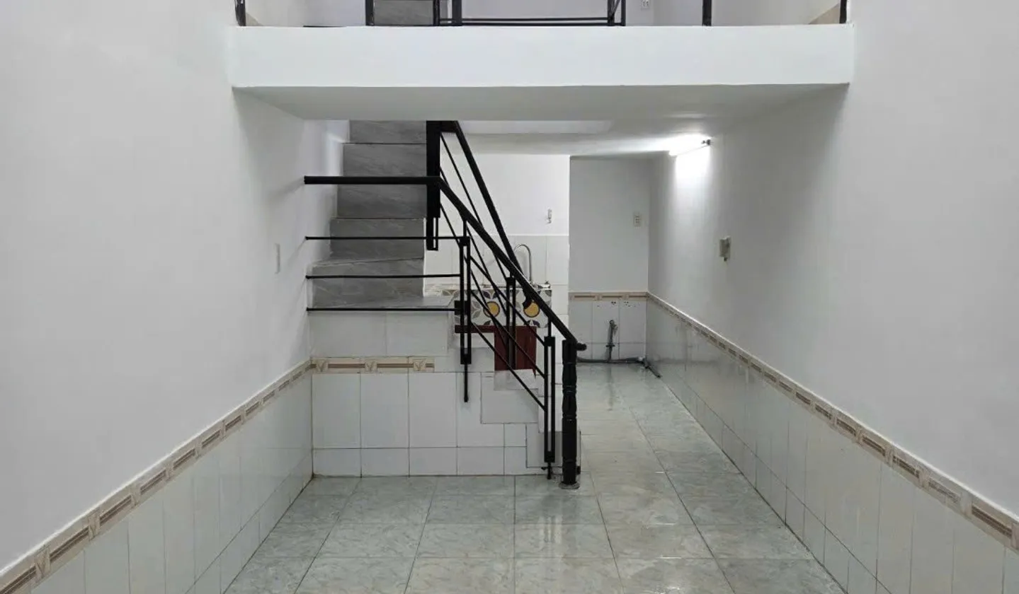 KHU KIỀU ĐÀM – NHÀ 3 TẦNG – 47,5M² – 4PN – THU 12TR/THÁNG – NHỈNH 5 Đ... Bán nhà riêng tại Tân Hưng, Hồ Chí Minh 01