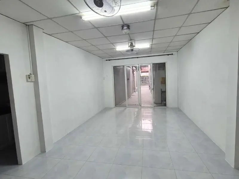 Khánh Hội - Hẻm ô tô - 55m2 - ngang 5 - SHR - Sổ vuông vức - Chỉ 6 tỷ nhỉnh... Bán nhà riêng tại Vĩnh Hội, Hồ Chí Minh 01