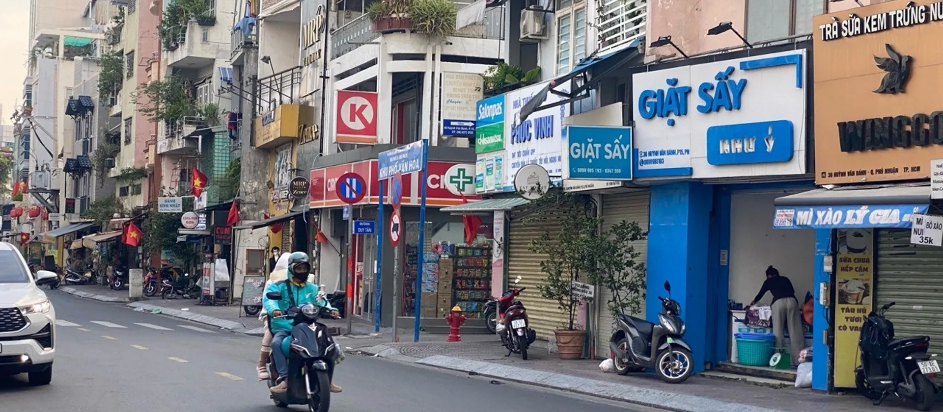 MT KINH DOANH HUỲNH VĂN BÁNH..!... Bán nhà mặt phố tại Cầu Kiệu, Hồ Chí Minh 01