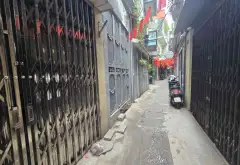 BÁN NHÀ KIM MÃ - GIANG VĂN MINH GẦN CHỢ NGỌC HÀ NGÕ THÔNG KINH DOANH VÀI BƯỚC RA PHỐ 31M 10,25 TỶ... Bán nhà riêng tại Giảng Võ, Hà Nội 01