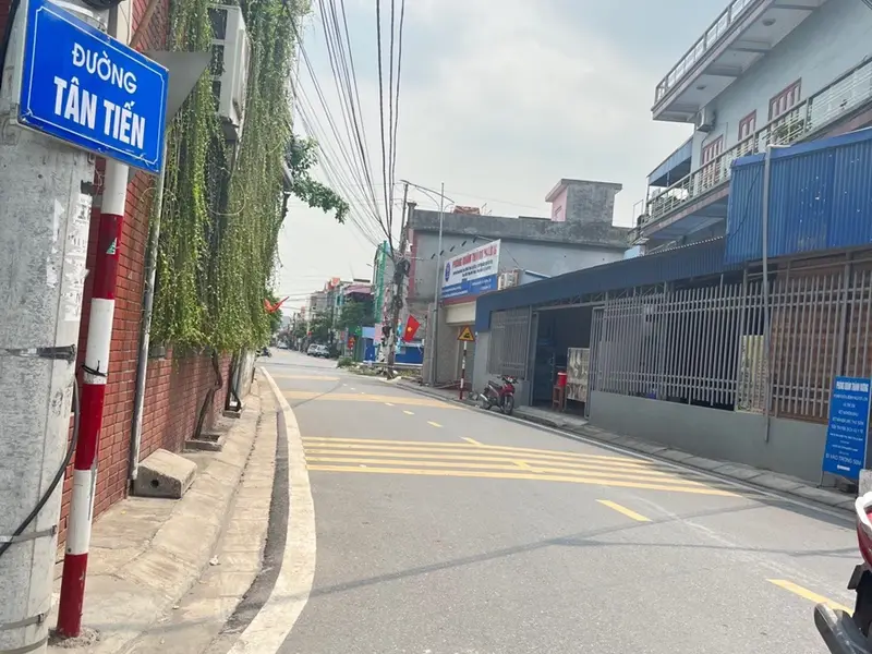Nhà mới xây kiên cố, tặng full nội thất, gần KCN Nomura... Bán nhà riêng tại An Dương, Hải Phòng 01