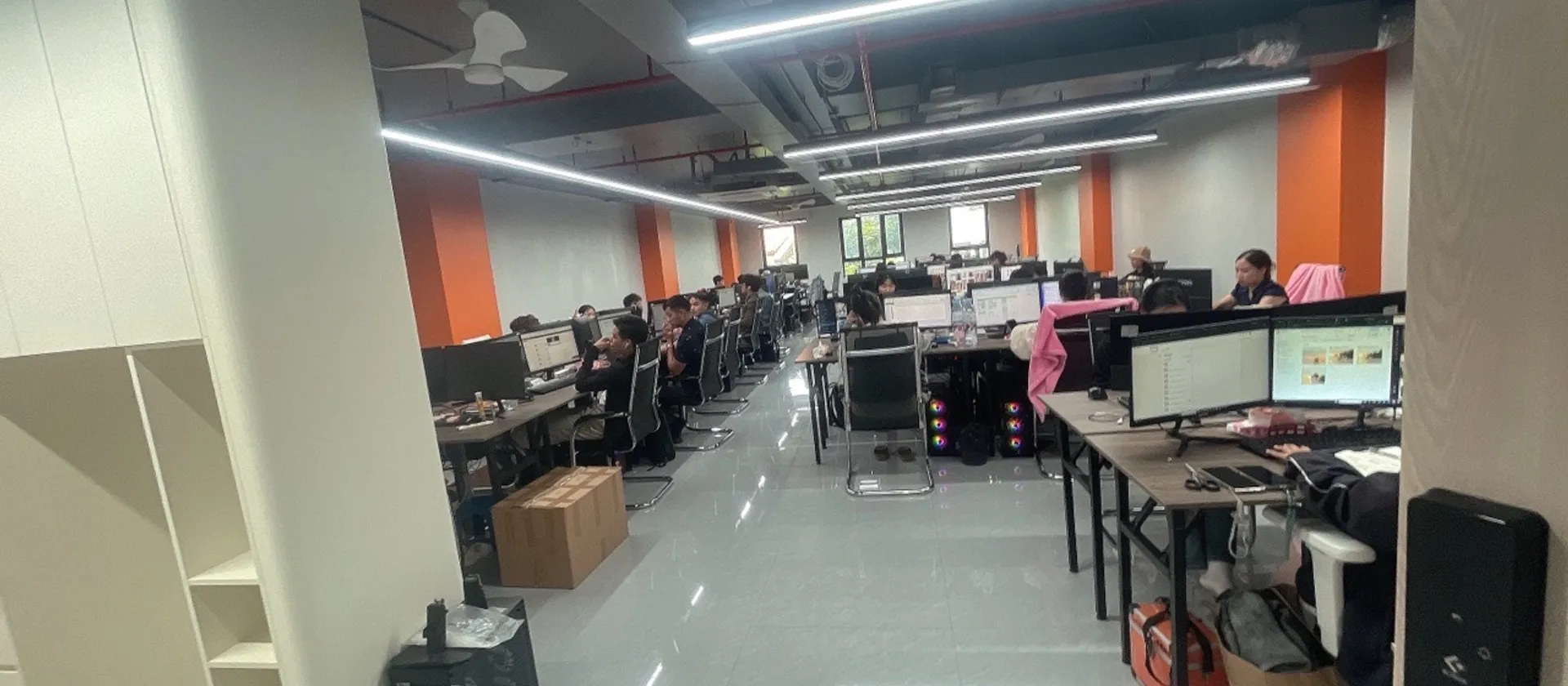 Bán tòa building 10 tầng hiện đại tại khu vực Hồ Tùng Mậu... Bán văn phòng tại Từ Liêm, Hà Nội 01
