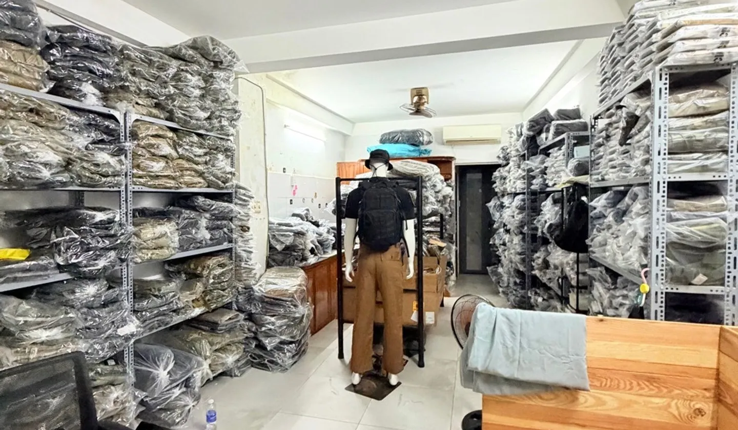 Nhà 4 tầng 8 phòng cho thuê tại phường 11, quận Phú Nhuận... Bán nhà riêng tại Phú Nhuận, Hồ Chí Minh 01