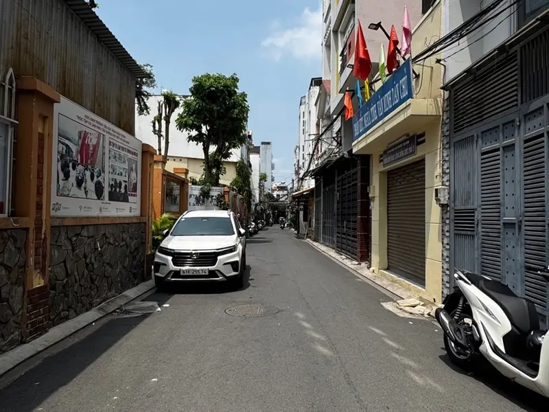 Bán nhà riêng 5 tầng tại Nhat chi mai quận Tân Bình, diện tích 63m2, pháp lý đầy đủ... Bán nhà riêng tại Tân Bình, Hồ Chí Minh 01