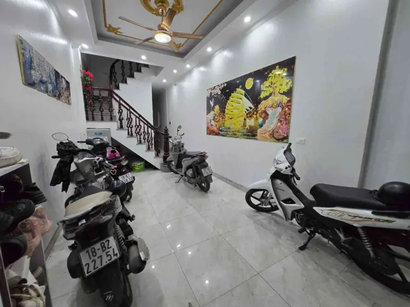 Nhà 4 tầng lô góc tại Phường Phú Diễn, Hà Nội - ô tô, kinh doanh... Bán nhà riêng tại Phú Diễn, Hà Nội 01