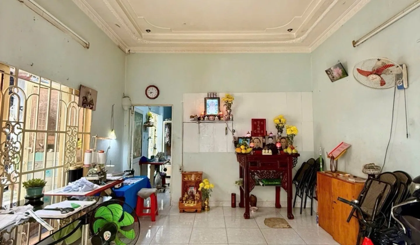 Nhà Lô Góc 2 Mặt Thoáng Trung Tâm Quận Tân Phú... Bán nhà mặt phố tại Tây Thạnh, Hồ Chí Minh 01