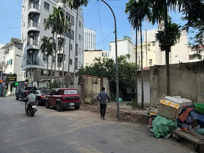 Bán nhà mặt phố quận cầu giấy... Bán đất tại Phú Diễn, Hà Nội 01