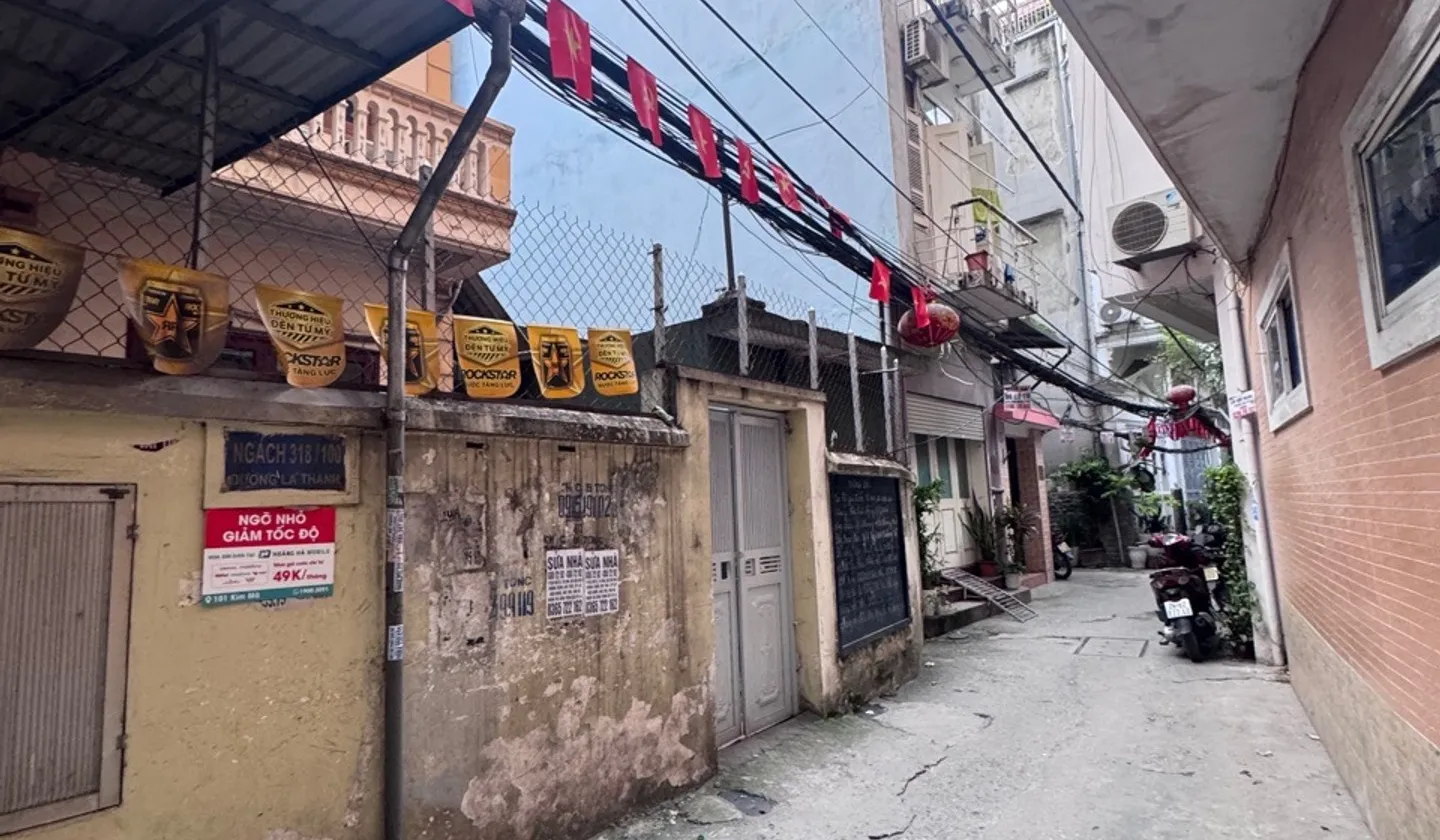 Bán nhà riêng 5 tầng tại Đê La Thành, nhà dân xây, giá 9,5 tỷ... Bán nhà riêng tại Đống Đa, Hà Nội 01
