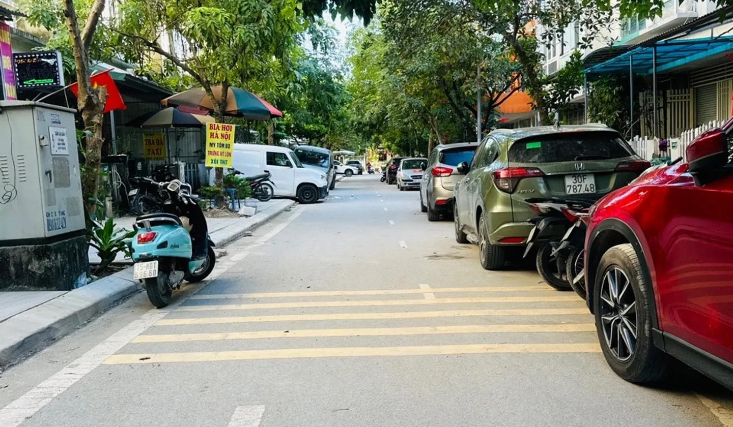 Bán biệt thự LK Viglacera Xuân Phương 74m2, 4 tầng, ô tô tránh, vỉa hè, sẵn dòng tiền, giá 19.5 tỷ... Bán biệt thự, liền kề tại Xuân Phương, Hà Nội 01
