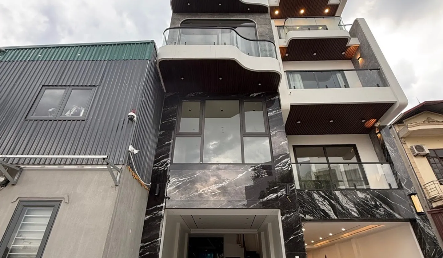 Siêu phẩm 7 tầng full nội thất, view hồ Đầm Tranh... Bán nhà riêng tại Long Biên, Hà Nội 01