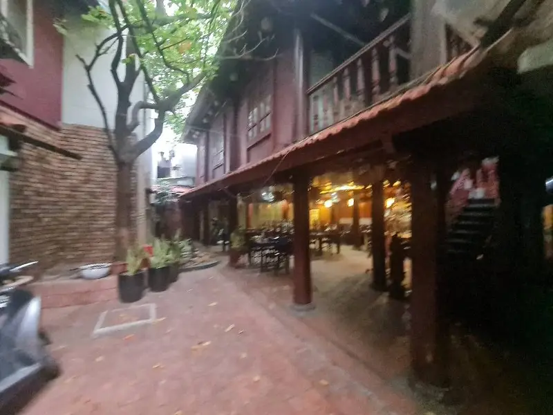 Bán nhà biệt thự GỖ 400m2 , sân vườn 2 tầng tại trung tâm Quận Đống Đa , phố Xã Đàn.... Bán nhà riêng tại Kim Liên, Hà Nội 01