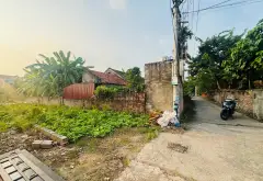 NGÕ THÔNG THẲNG RỘNG GẦN 3M OTO VÀO NHÀ - MẢNH ĐẤT ĐẸP - RA MẶT ĐƯỜNG CHÍNH 70M... Bán đất tại Tân Tiến, Hưng Yên 04