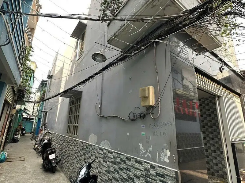 Bán nhà riêng 2 tầng diện tích 54m2 tại Dương Bá Trạc Quận 8 giá 5,98 tỷ... Bán nhà riêng tại Chánh Hưng, Hồ Chí Minh 01