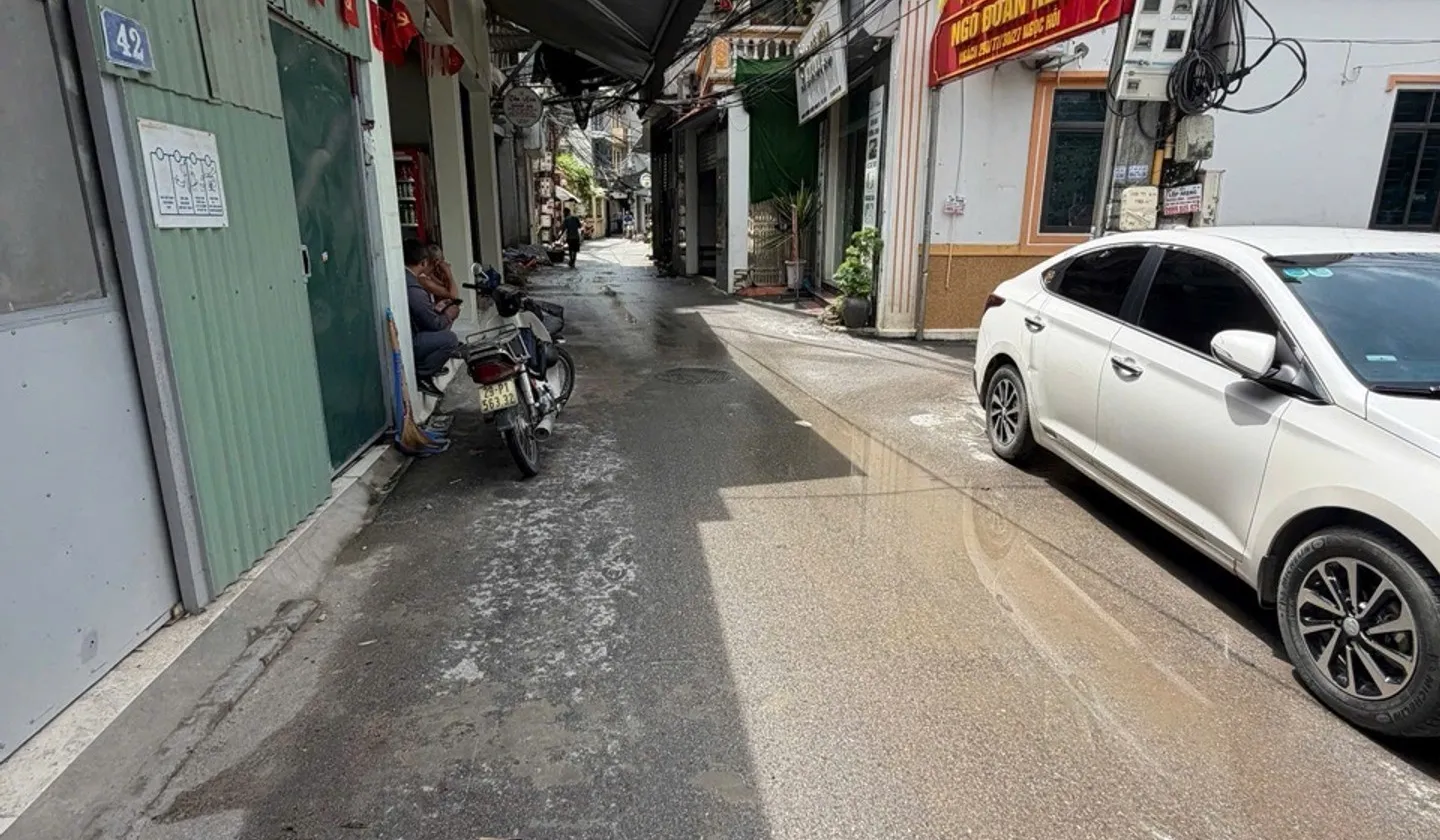 Nhà 5 tầng mới toanh, ô tô đỗ cửa, cách phố chỉ vài bước... Bán nhà riêng tại Thanh Trì, Hà Nội 01