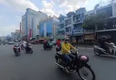 Nhà phố 4 phòng ngủ, ô tô đậu trong nhà, giá tốt Quận 8... Bán nhà riêng tại Chánh Hưng, Hồ Chí Minh 09